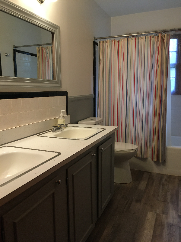 121 Stribling Ave - Photo 2 of 4