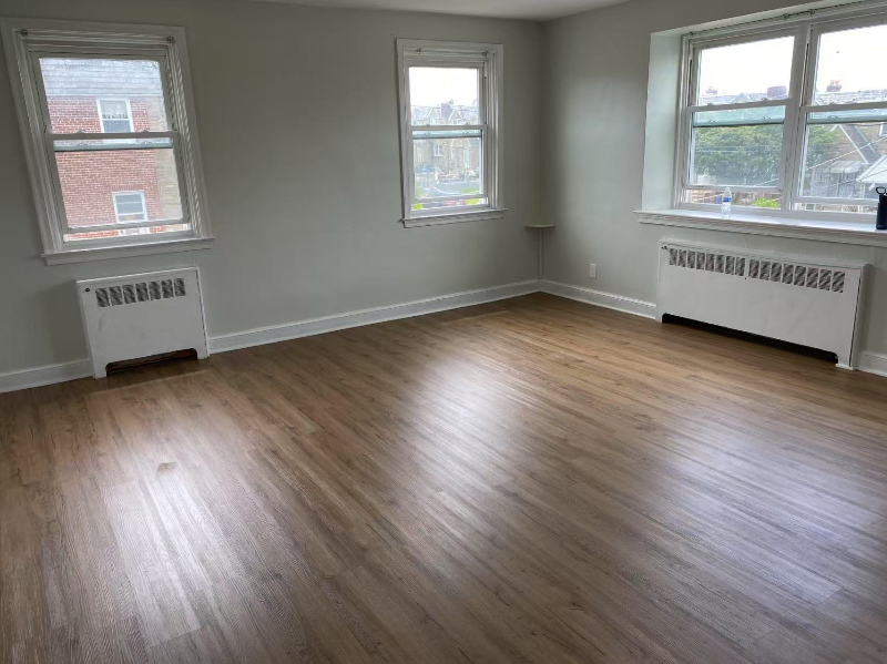 1515 Hellerman St #2FL - Photo 3 of 10