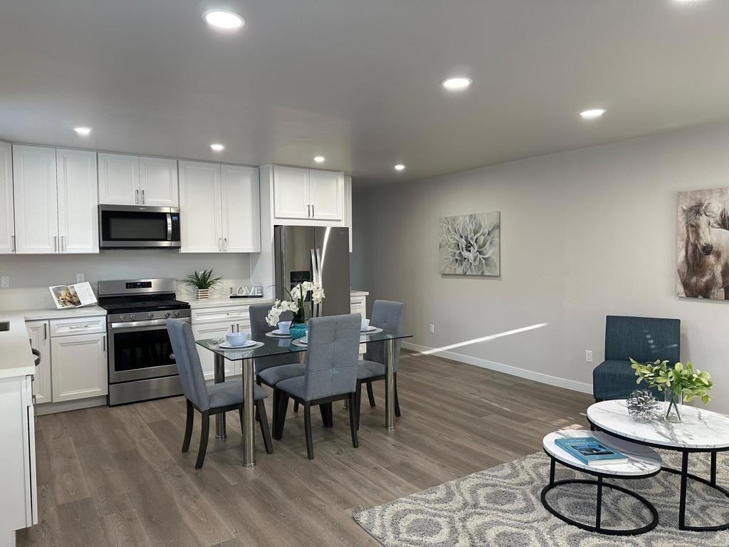 2321-2327 Prospect St, Unit 2321 - Photo 2 of 9