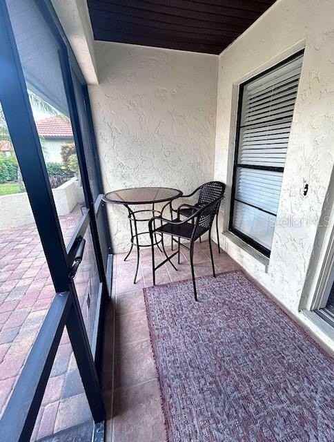 230 Laurel Hollow Dr - Photo 5 of 45