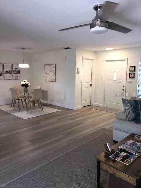 230 Laurel Hollow Dr - Photo 6 of 45