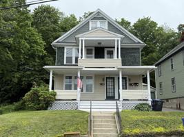 featured image of 28 Bird St #28