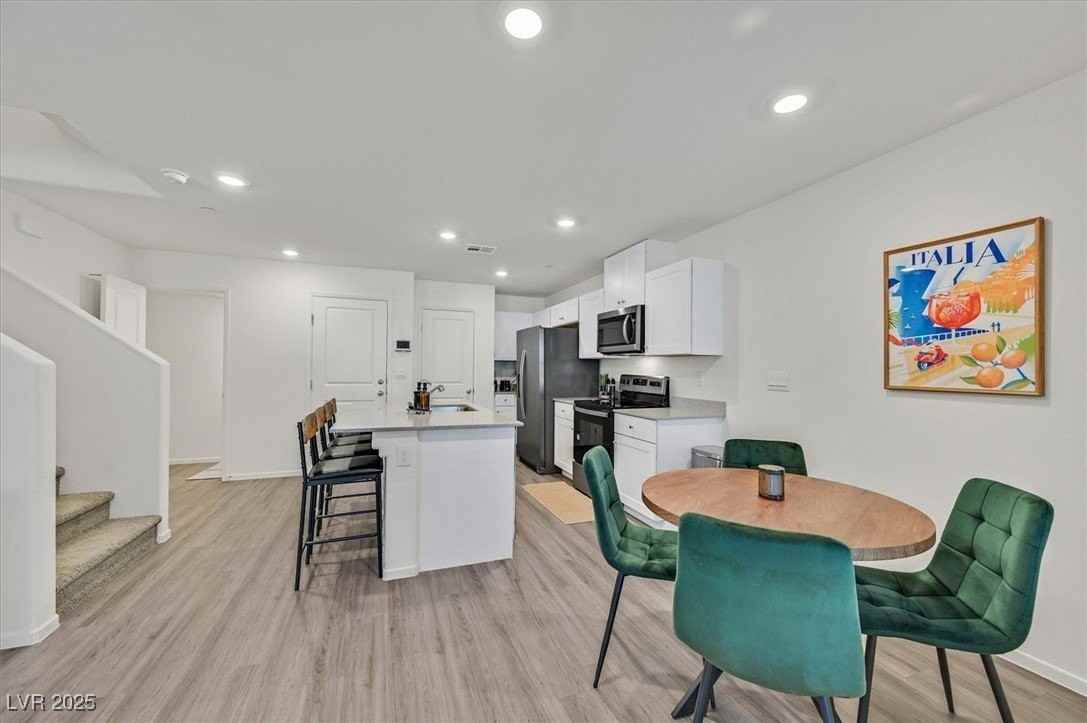 1906 Arietta Vista St - Photo 5 of 25