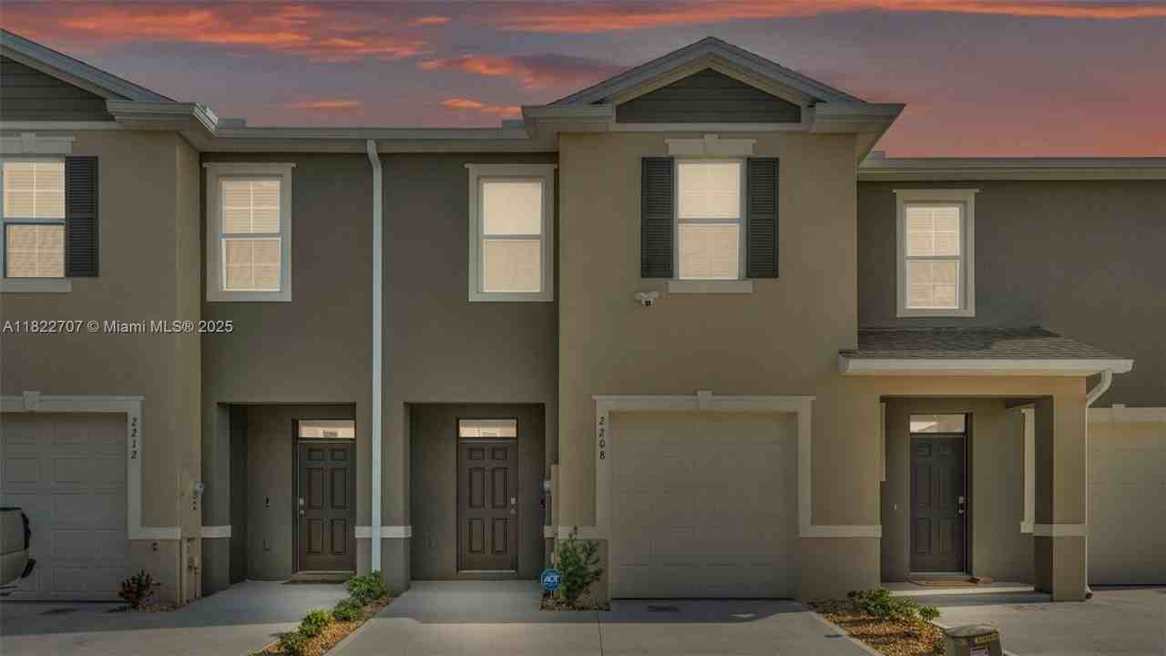 2208 Tongass Bnd - Photo 3 of 30