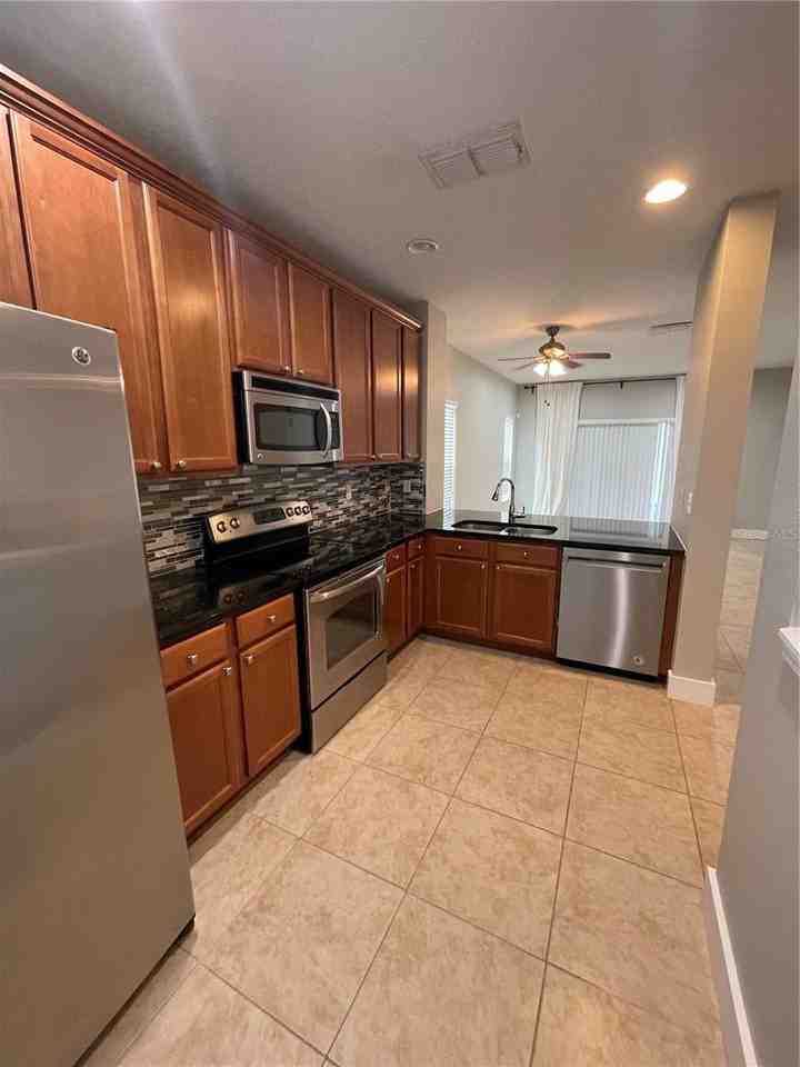 9461 Flowering Cottonwood Rd #45 - Photo 4 of 23