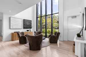 featured image of 3030 W Santiago St #4