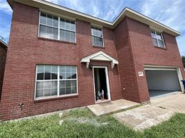 featured image of 1002 Richmond Dr