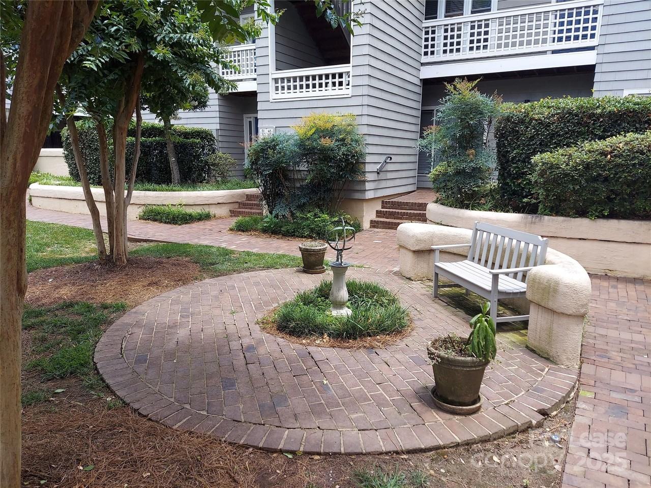 226 Queens Rd ##68 - Photo 5 of 35