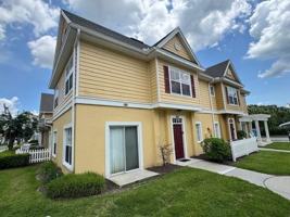 featured image of 2614 Lodi Cir