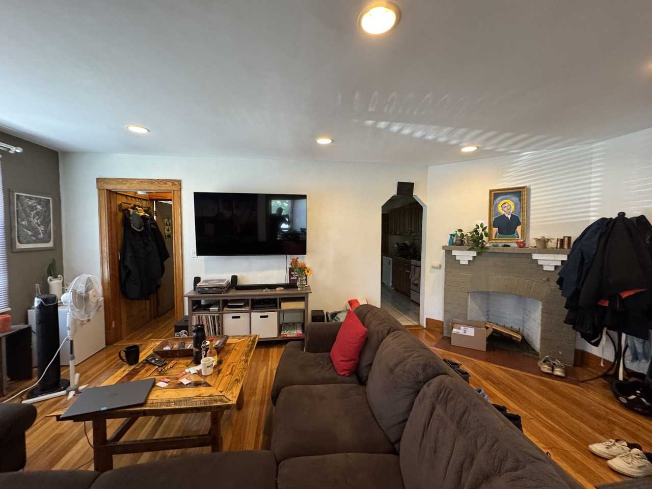 27 S Crescent Circuit #A - Photo 4 of 25