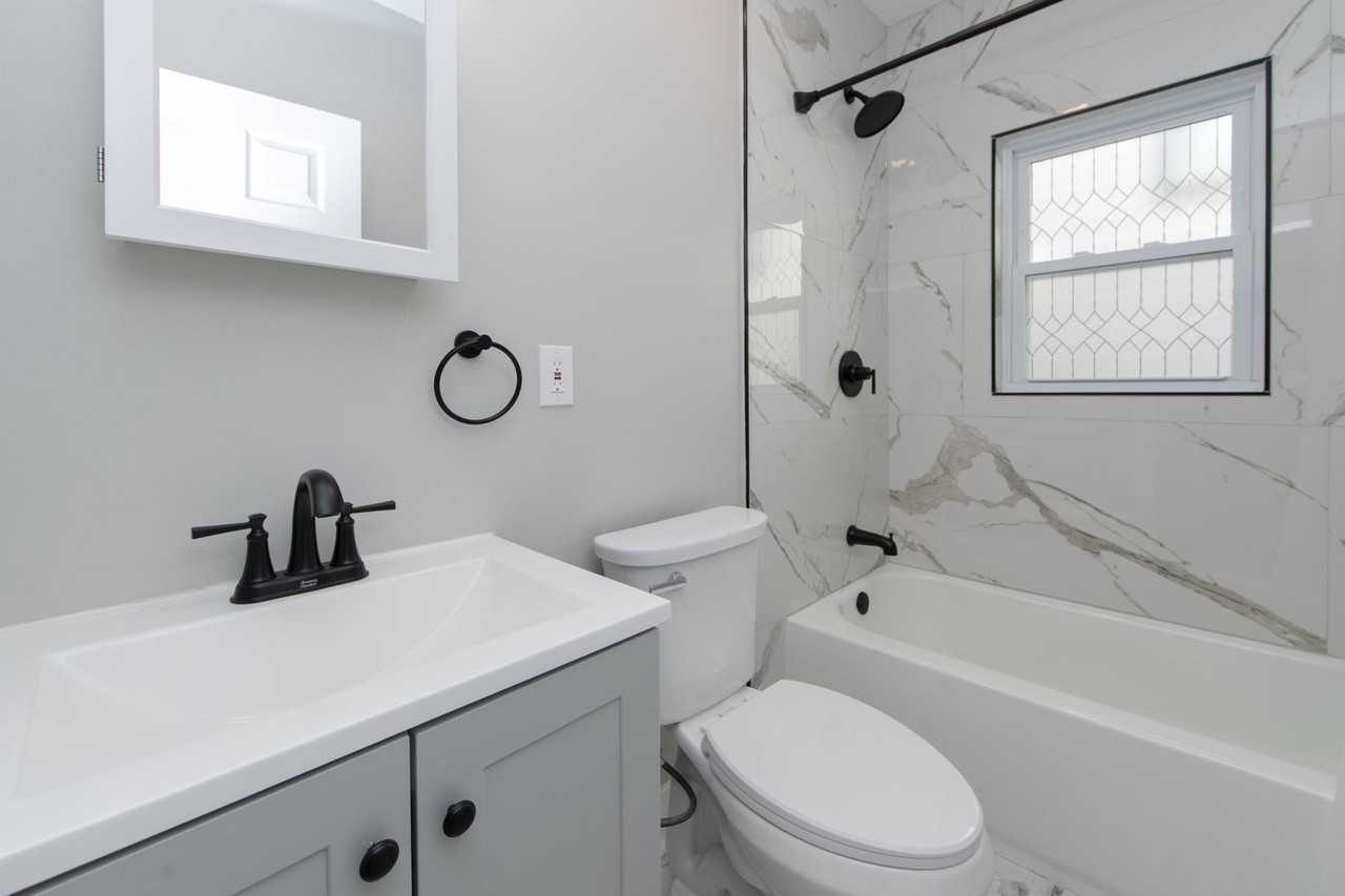 436 436 - 438 Broadway - #5 - Photo 7 of 9