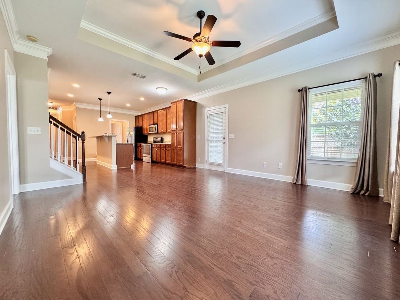 8412 Danbrook Dr - Photo 6 of 26