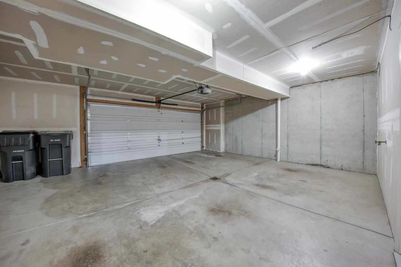 423 Marshall Heights Dr - Photo 5 of 19