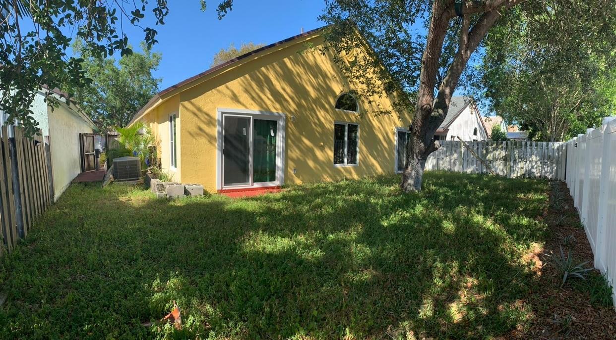 1321 E Glen Oak Rd - Photo 6 of 7