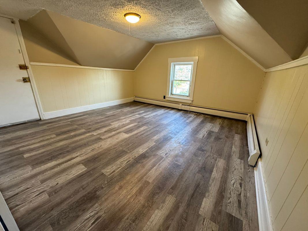 613 Front St ##9 - Photo 2 of 14