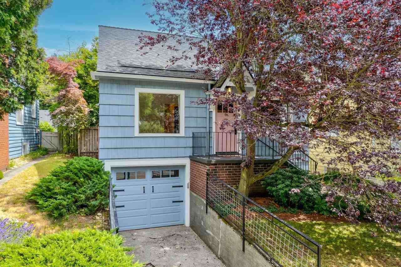 7044 8th Ave Nw - Photo 3 of 38