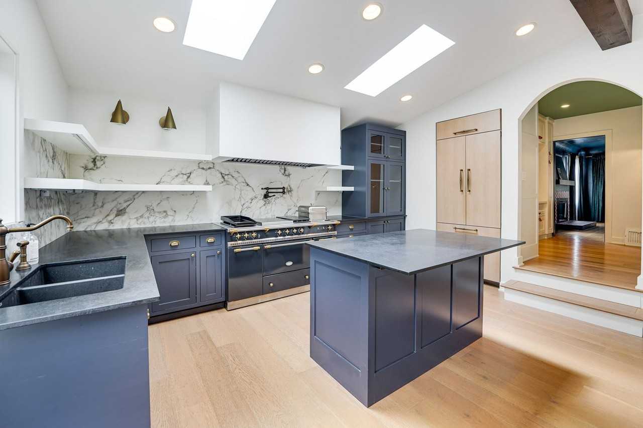 7044 8th Ave Nw - Photo 2 of 38