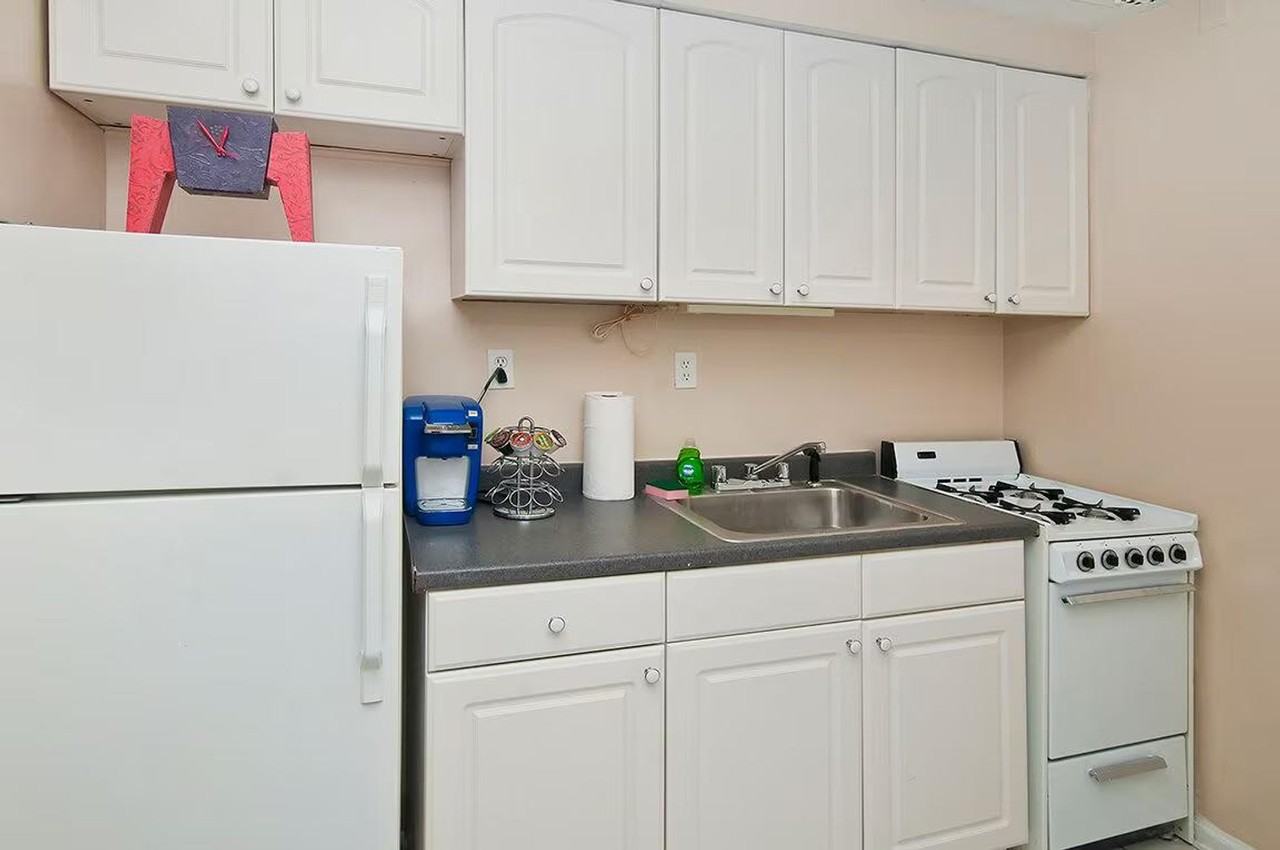 1581 1st Ave #1032059P - Photo 4 of 7