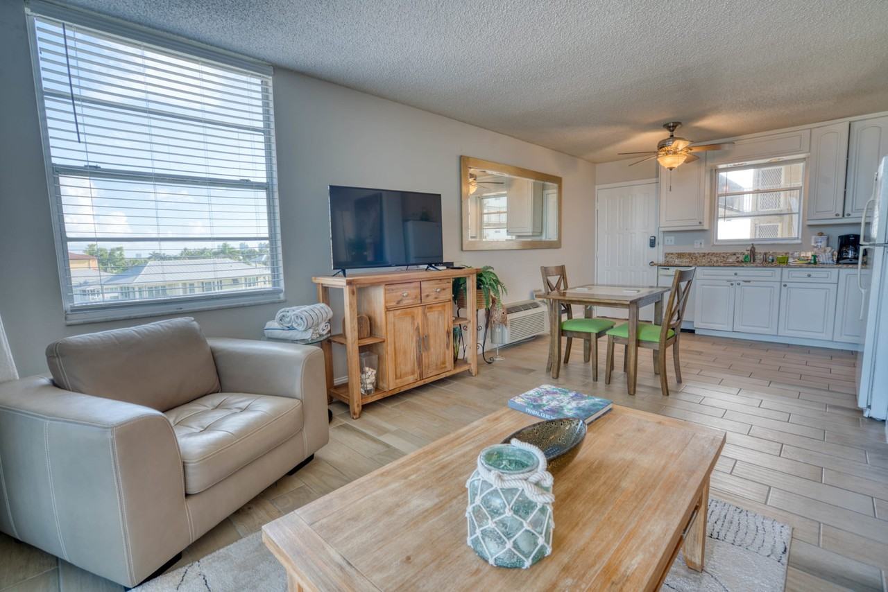 5900 Bonita Beach Rd #1226359P - Photo 2 of 28