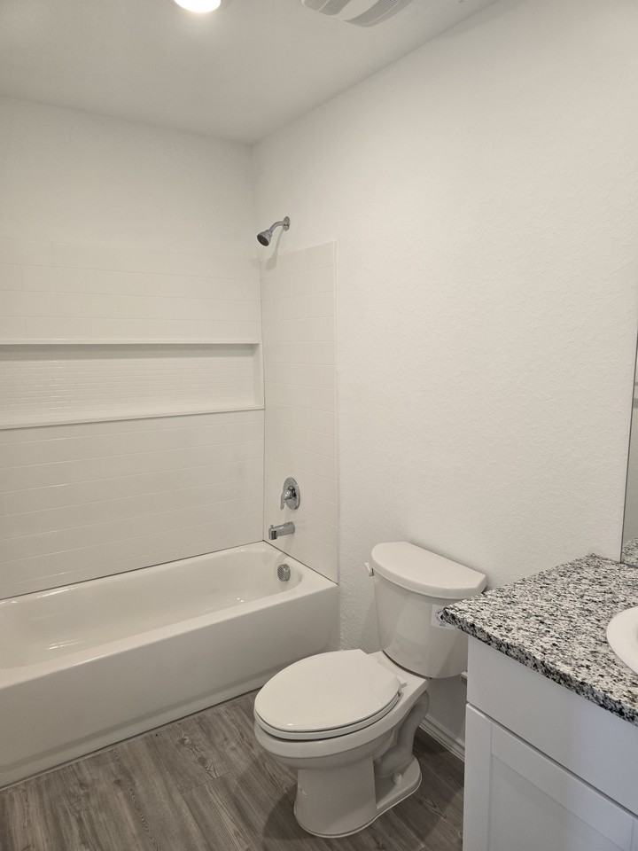 620 Creekside Way ##4-2 - Photo 2 of 38