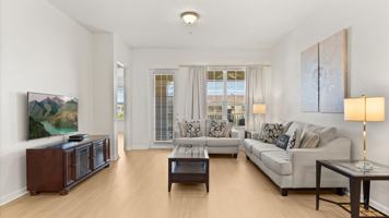 featured image of 5024 Shoreway Loop