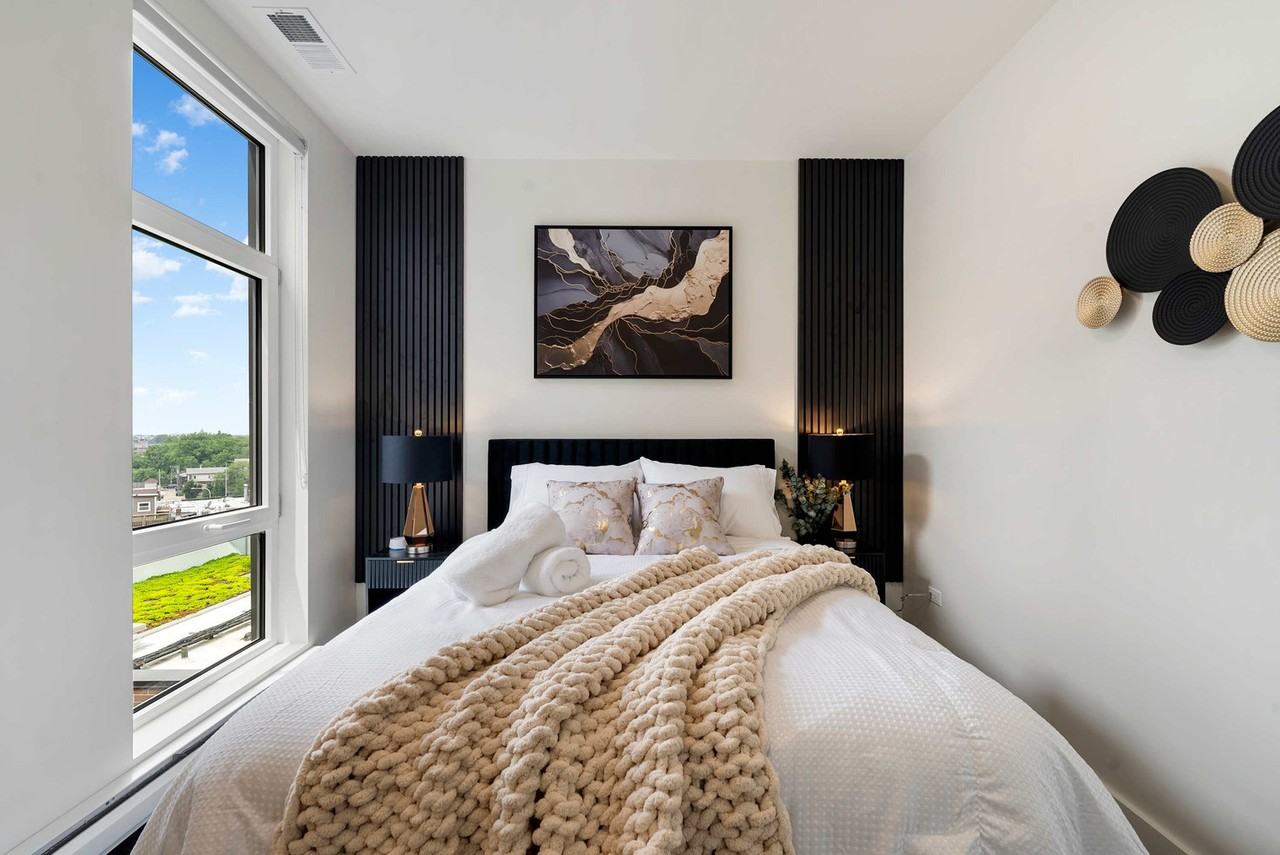 1122 West Chicago Avenue #1244961P - Photo 2 of 50