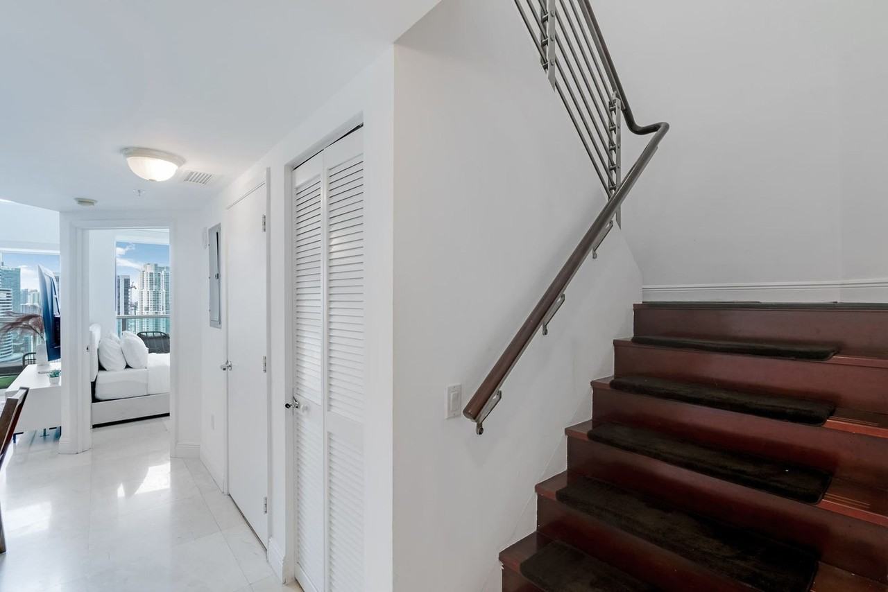 41 Se 5th St #1245242P - Photo 7 of 32