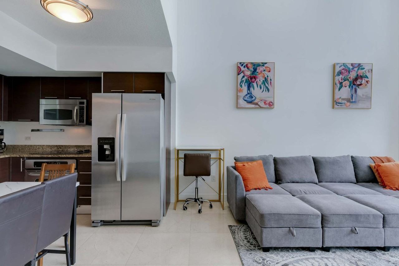 41 Se 5th St #1245242P - Photo 5 of 35