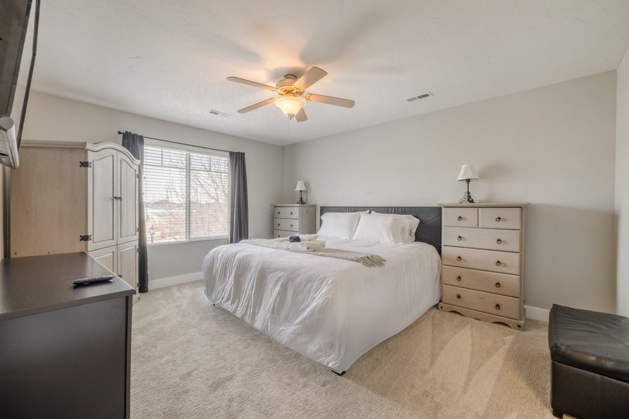 3857 W Ivey Ranch Rd #1249832P - Photo 6 of 46