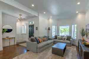 featured image of 630 E 300 S