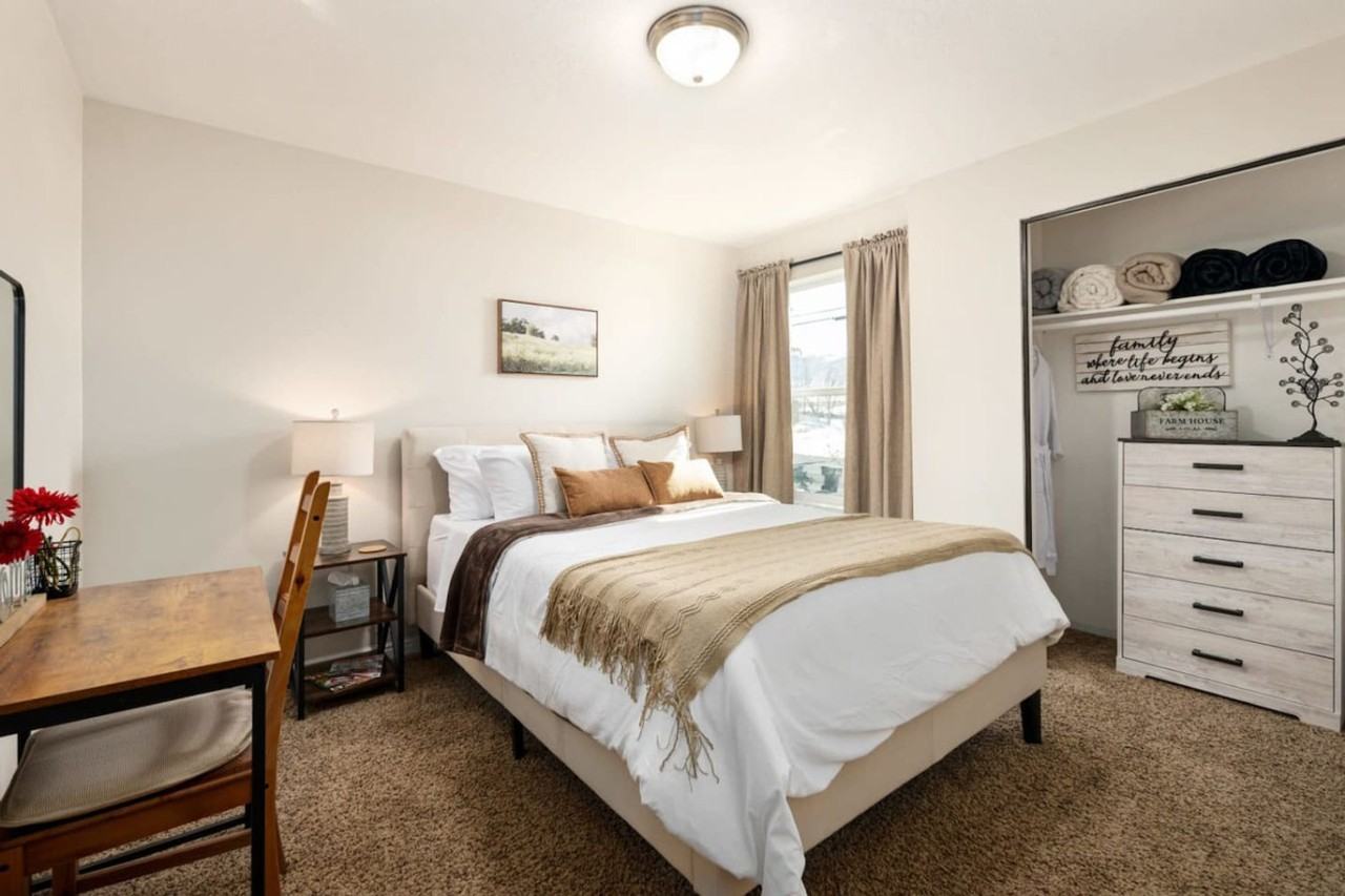 515 E 700 S #1249877P - Photo 6 of 25