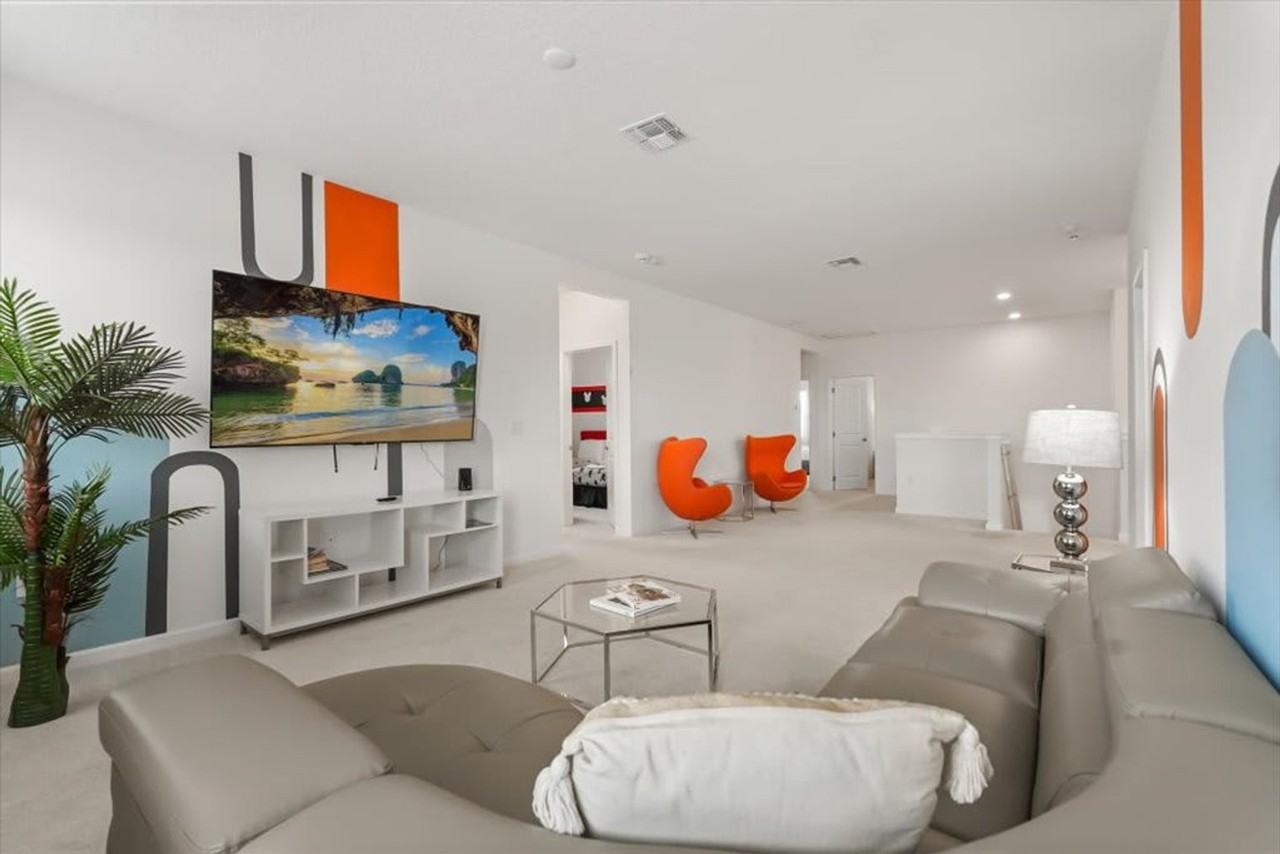 301 Ballo Dr #1250022P - Photo 3 of 50