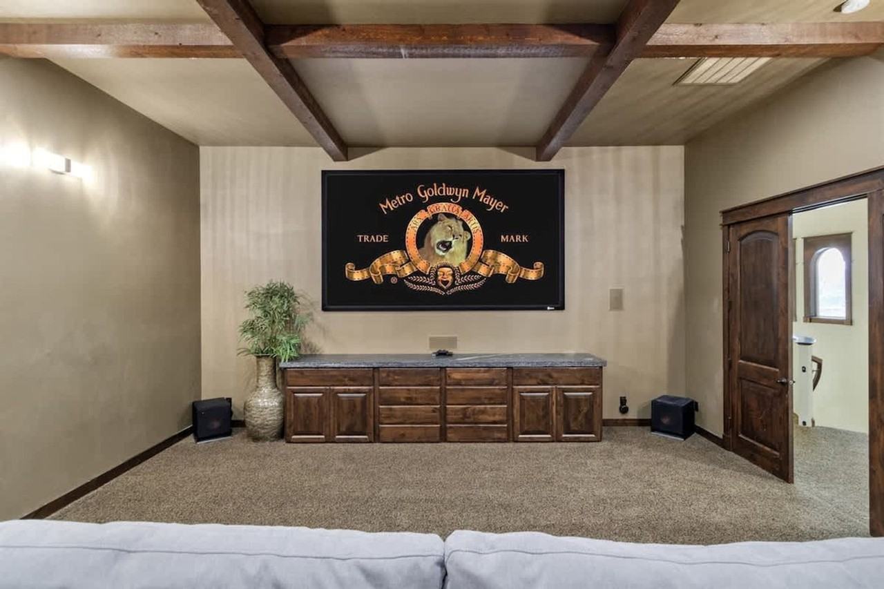 5605 N Morpheus Pl #1250634P - Photo 4 of 50