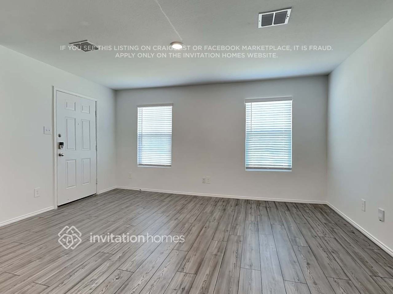 3214 Crestone Dr - Photo 3 of 18