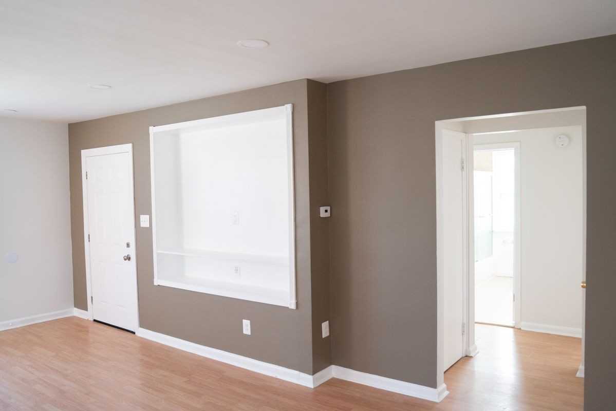 8204 Old Harford Rd - Photo 3 of 22