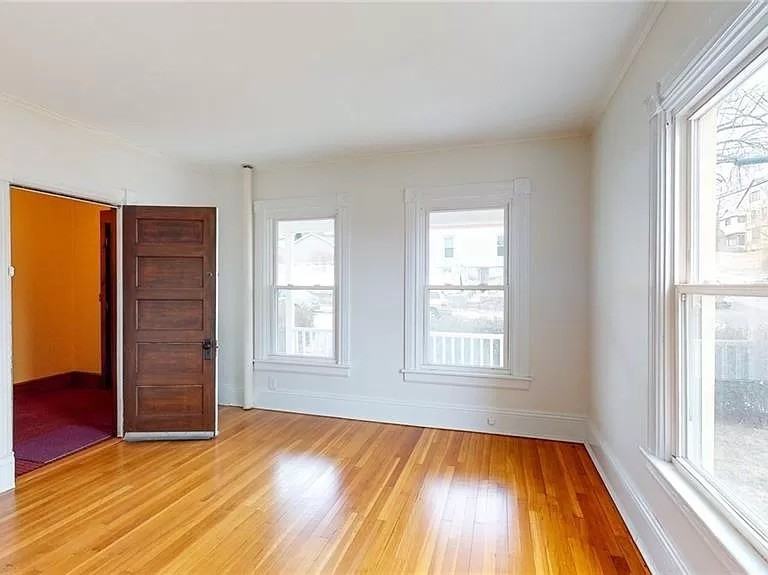 32 Berkeley Ave #1 - Photo 7 of 34