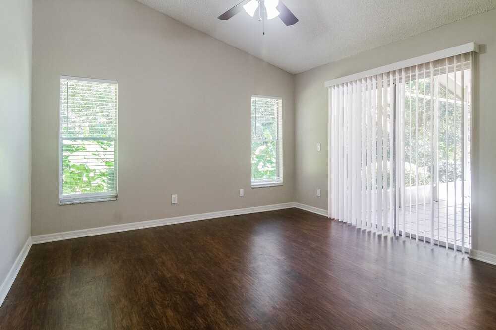 1077 Brielle Ct - Photo 3 of 15