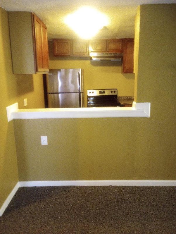 6016 Swope Pkwy - Photo 3 of 7