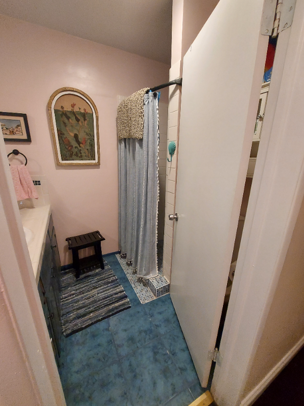 1320 S Fleetwell Ave - Photo 7 of 11