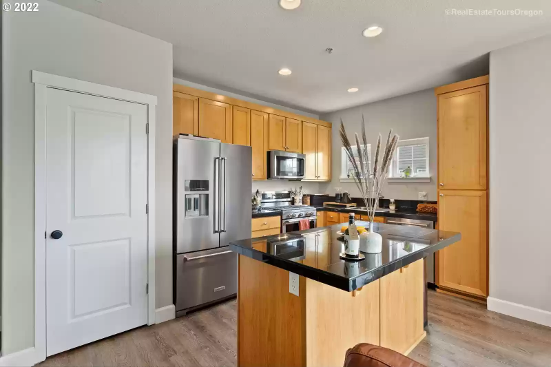 1000 Sw 170th Ave #202 - Photo 2 of 12