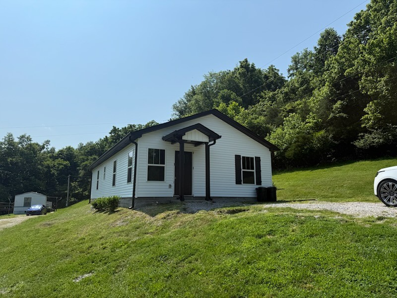 14 Jones Ln - Photo 3 of 13