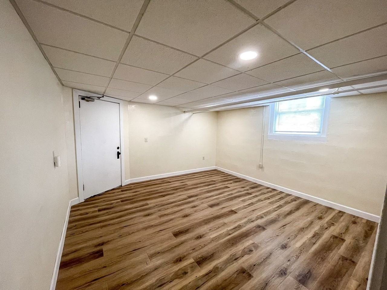 821 S 18th St - Photo 6 of 8