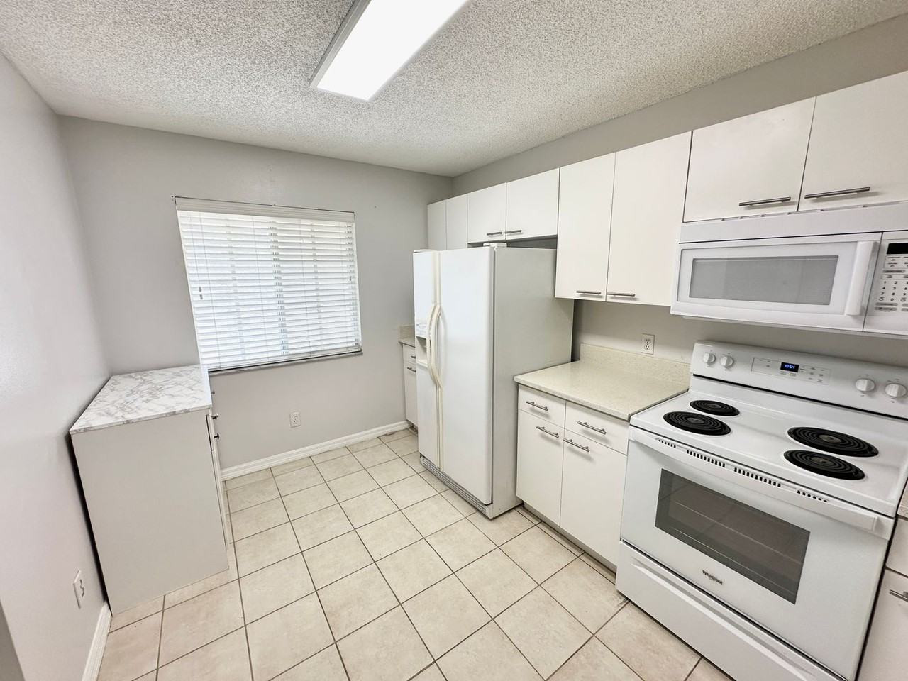 7773 Jewel Ln - Photo 4 of 24