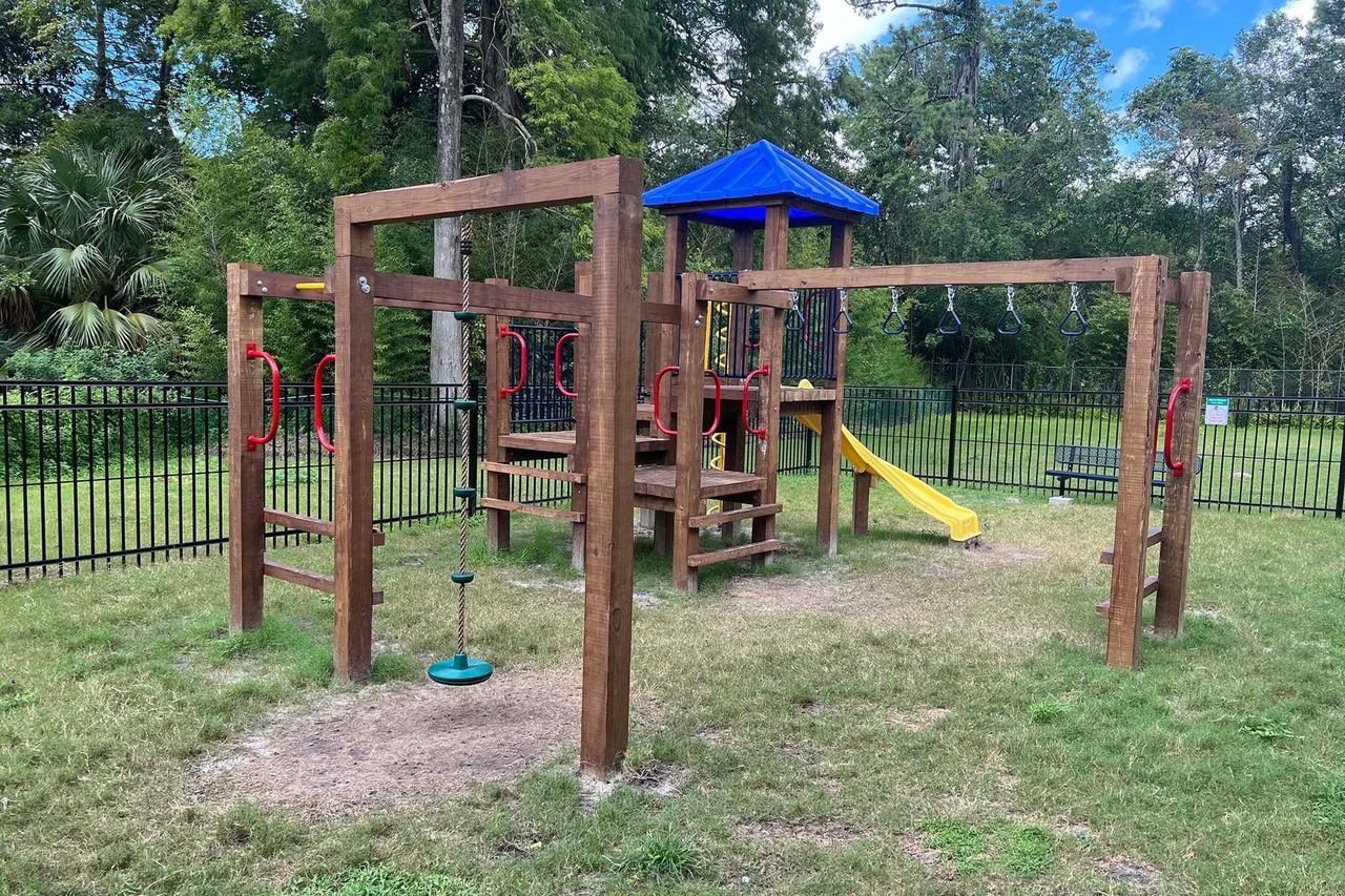 Renaissance at Strawberry Creek Apartments - Photo 4 of 15