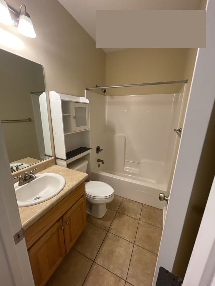 315 County Road 737 - Photo 4 of 13