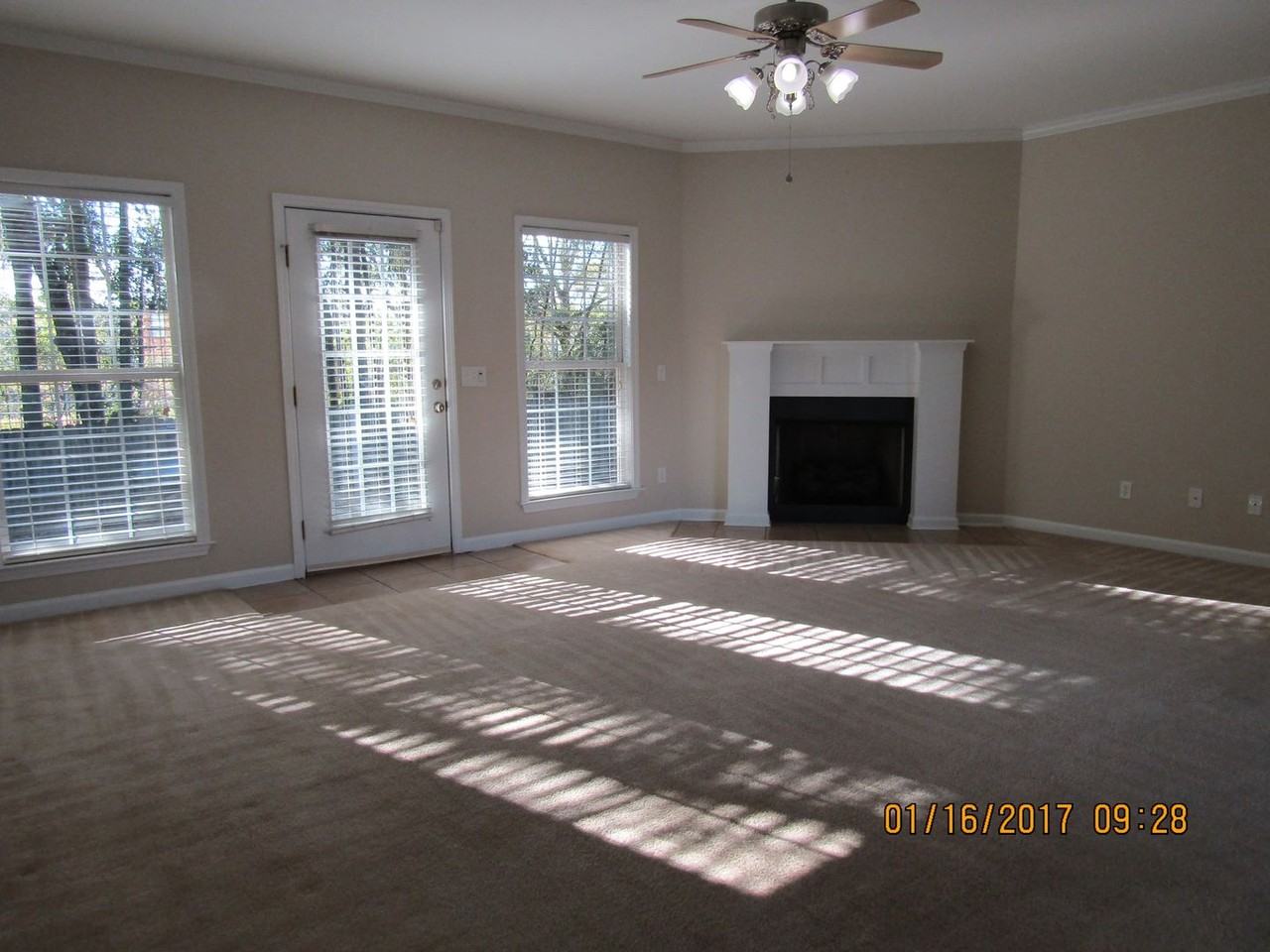 315 County Road 737 - Photo 6 of 13