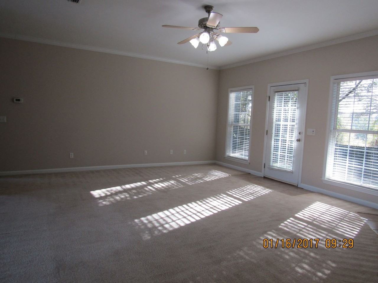 315 County Road 737 - Photo 7 of 13