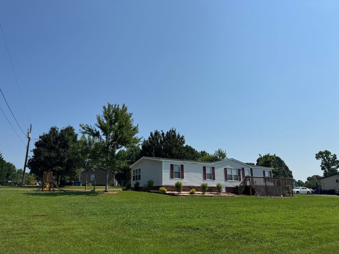 6240 Karen Dr - Photo 3 of 30