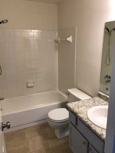 1354 Battleford Dr - Photo 5 of 10