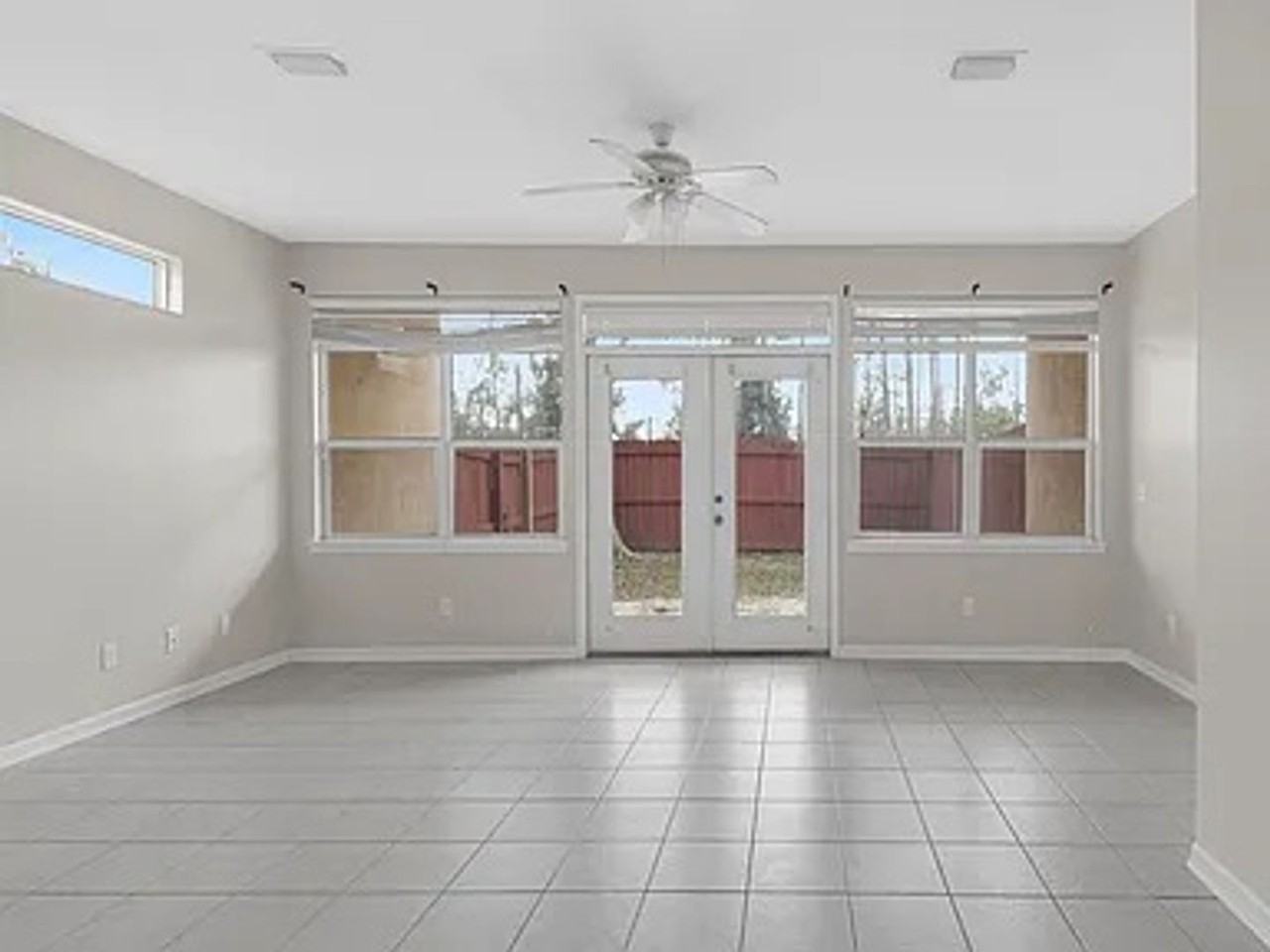 2612 Ravenwood Ct - Photo 6 of 20